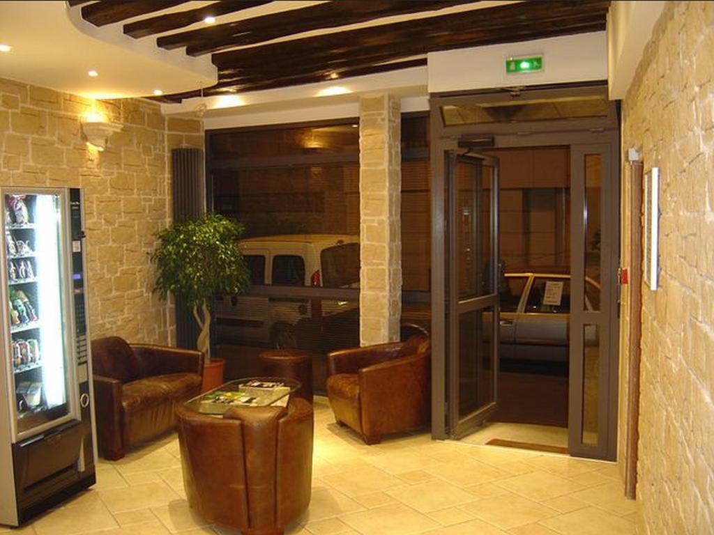 Paris Hotel Le Mediterraneen Exterior photo